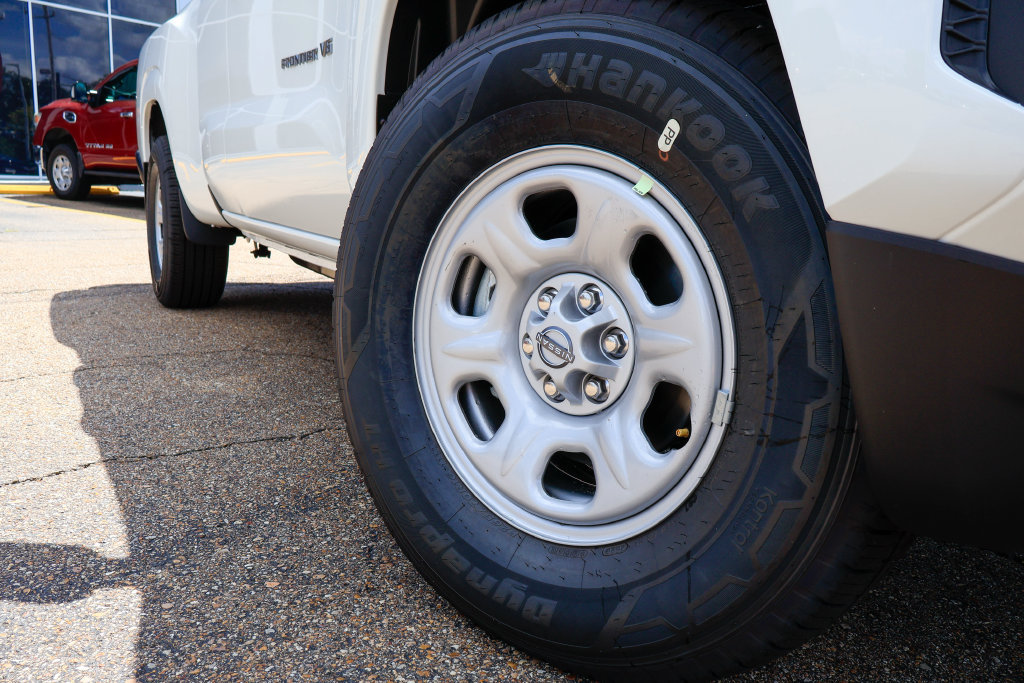 New 2027 Nissan Frontier S w/ S Utility Package RWD image 17