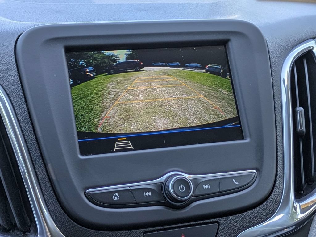 Used 2019 Chevrolet Equinox LS w/ LS Convenience Package FWD image 21