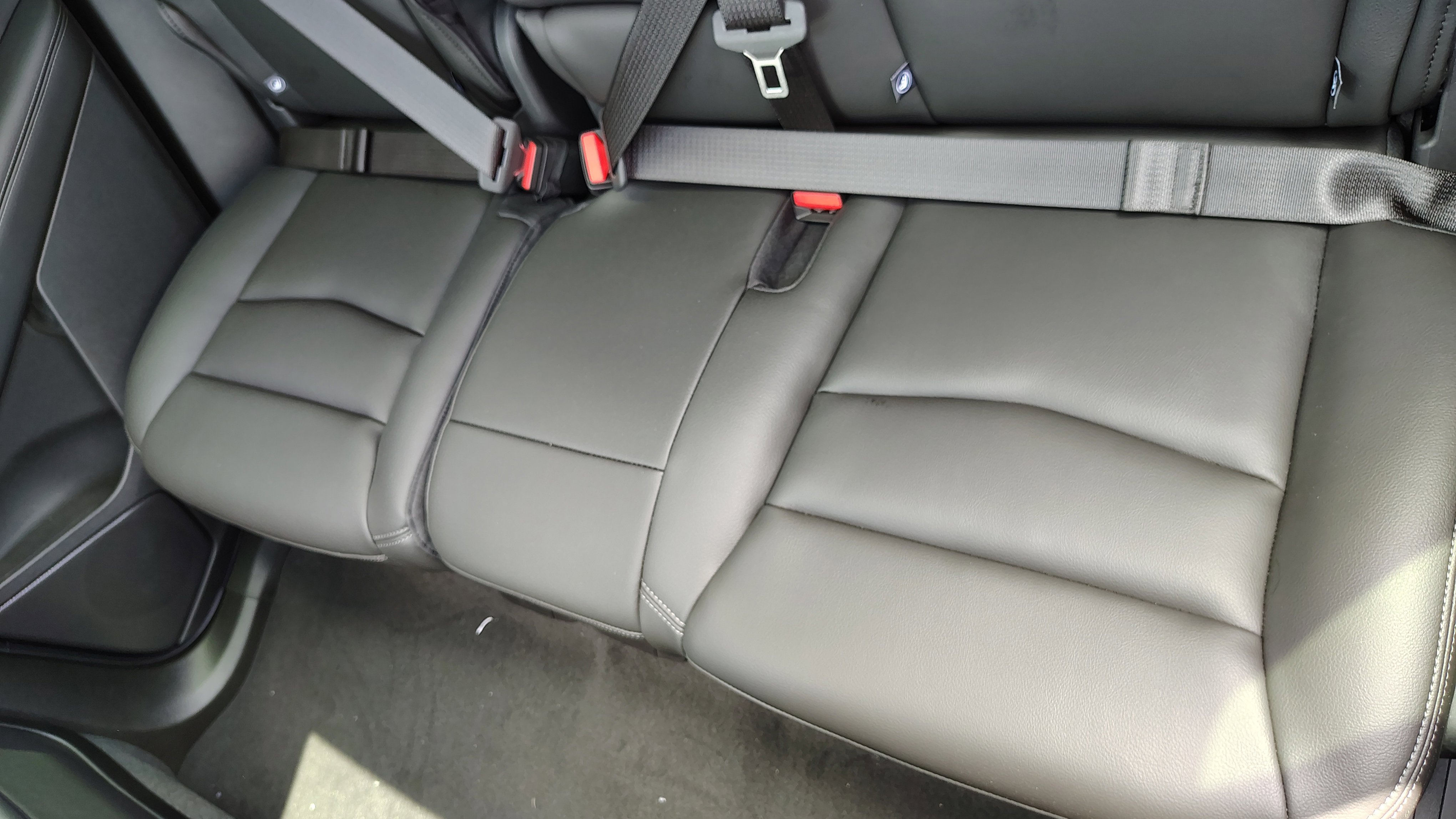 New 2025 Cadillac XT6 Luxury w/ LPO, Premium Carpet Package image 35