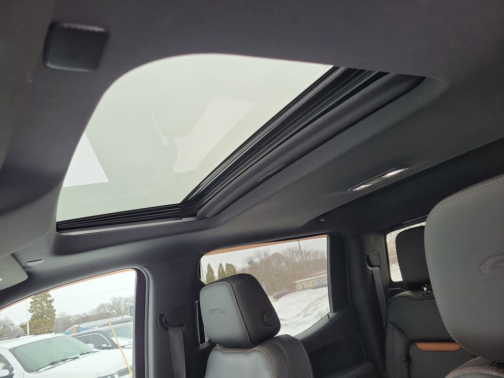 Used 2019 GMC Sierra 1500 AT4 w/ AT4 Premium Package AWD/4WD image 36