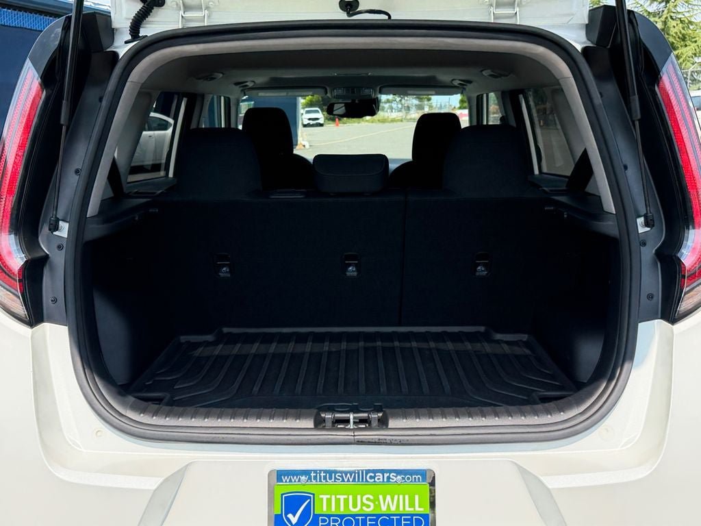 Used 2023 Kia Soul EX FWD image 22