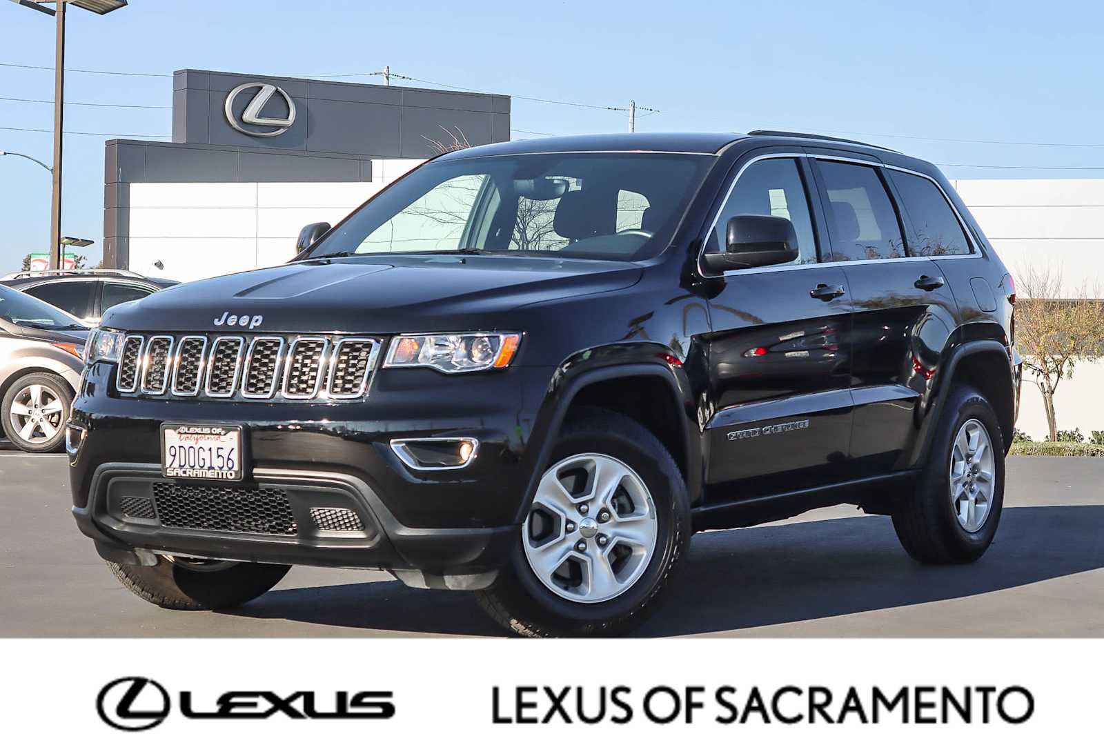 Used 2017 Jeep Grand Cherokee Laredo