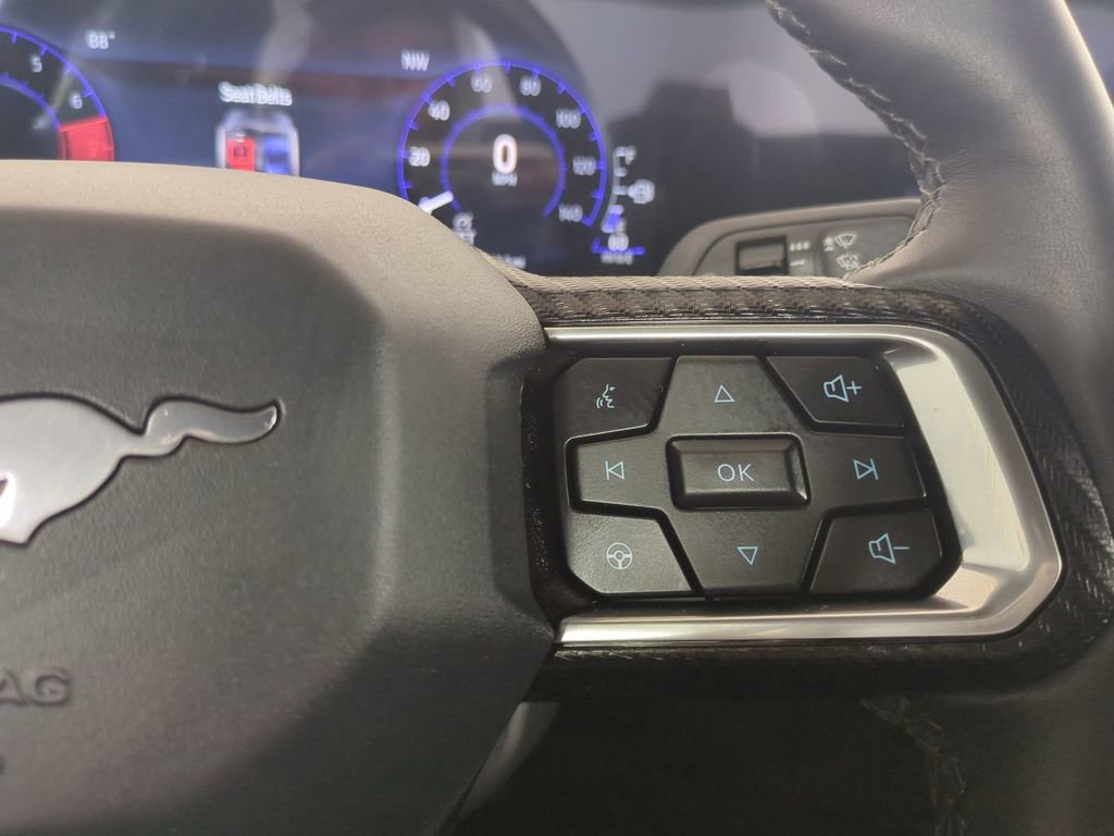 Used 2025 Ford Mustang Premium RWD image 30