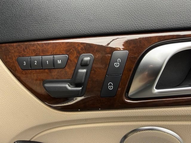 Used 2014 Mercedes-Benz SLK 350 image 18