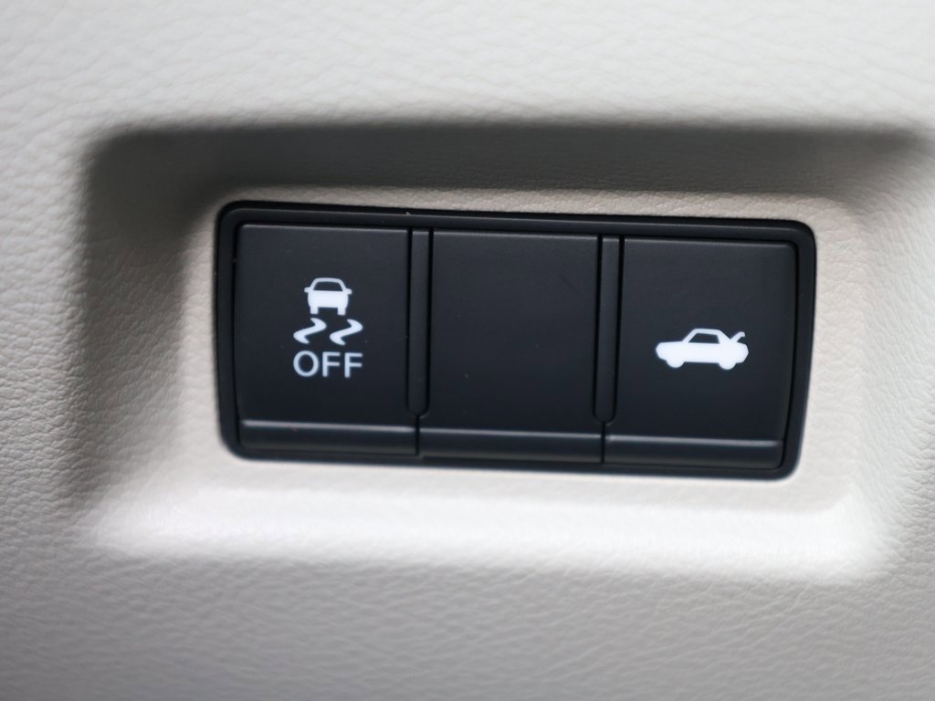 Used 2022 INFINITI Q50 Luxe w/ Cargo Package image 35