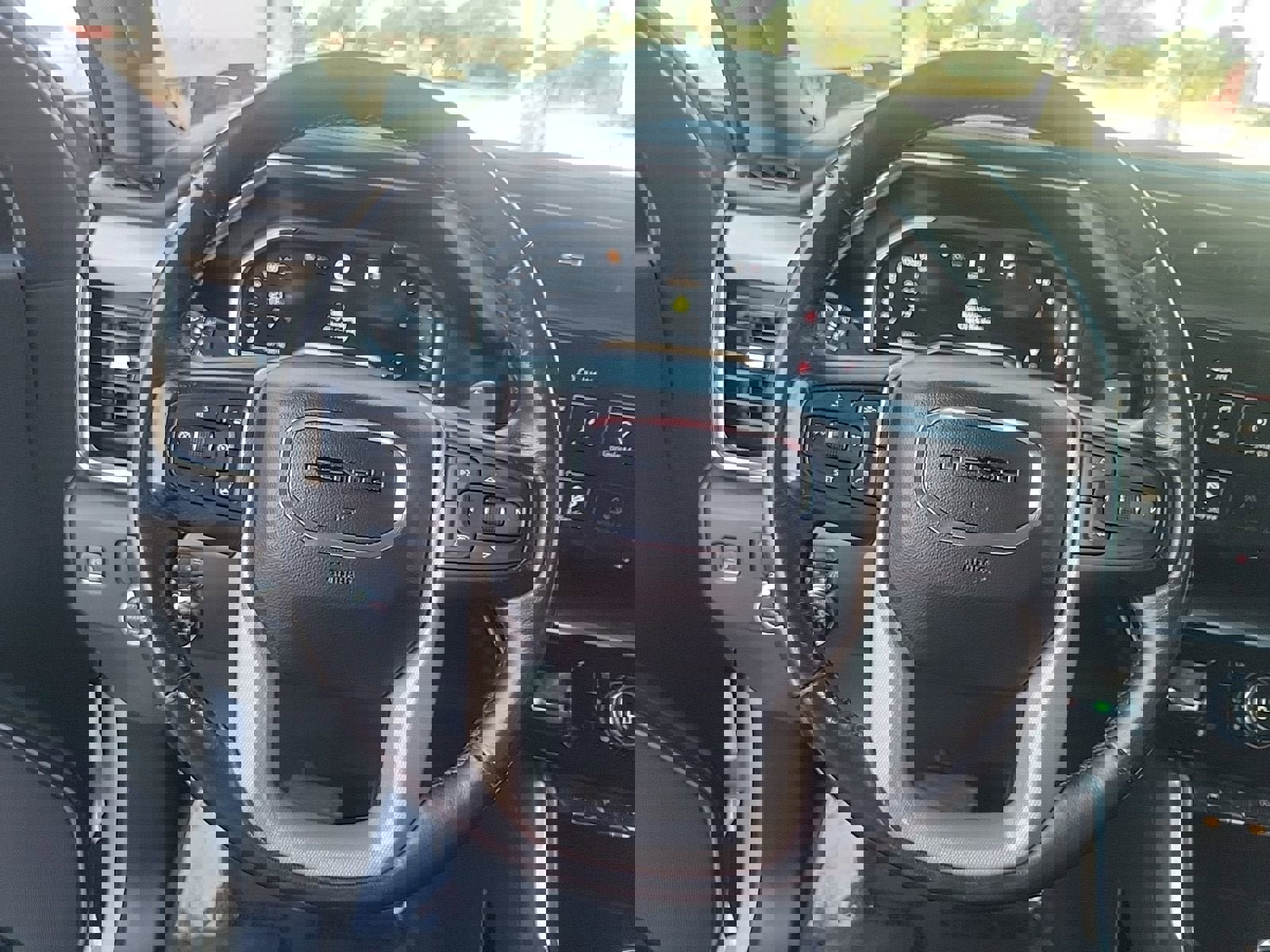 Used 2022 GMC Sierra 1500 Denali image 42