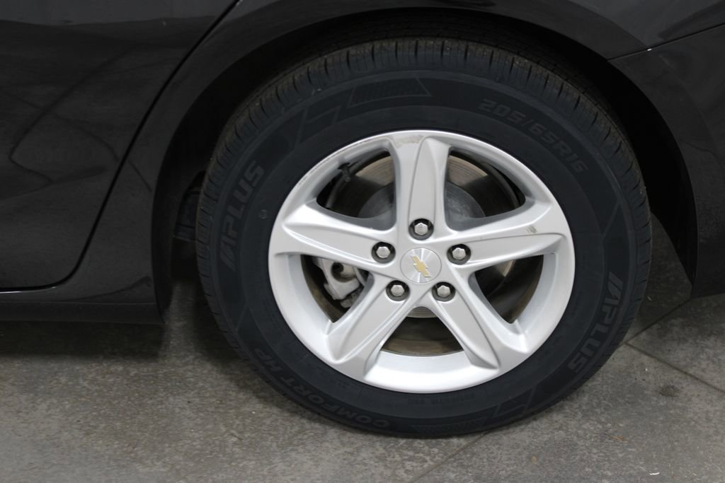 Used 2023 Chevrolet Malibu LT image 45