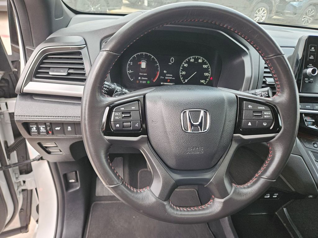 Used 2025 Honda Odyssey Sport-L image 18