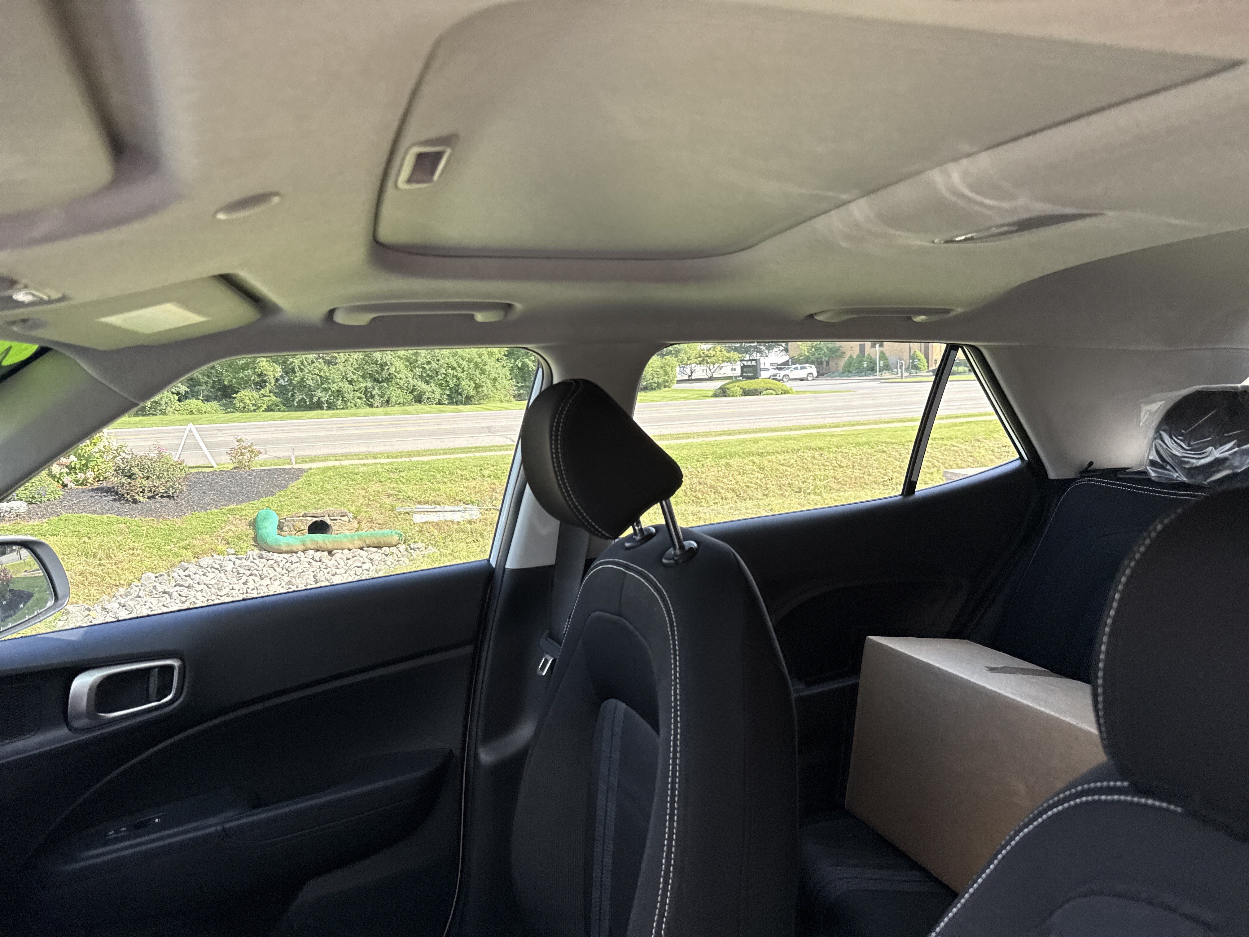 New 2026 Hyundai Venue SEL FWD image 28