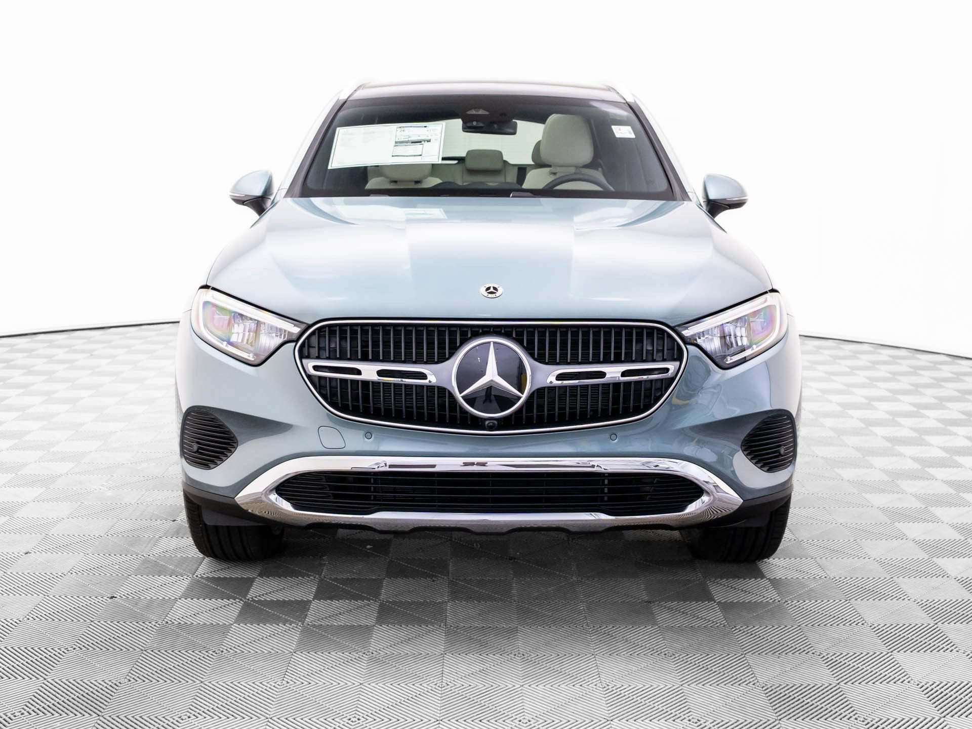 New 2026 Mercedes-Benz GLC 300 4MATIC image 9