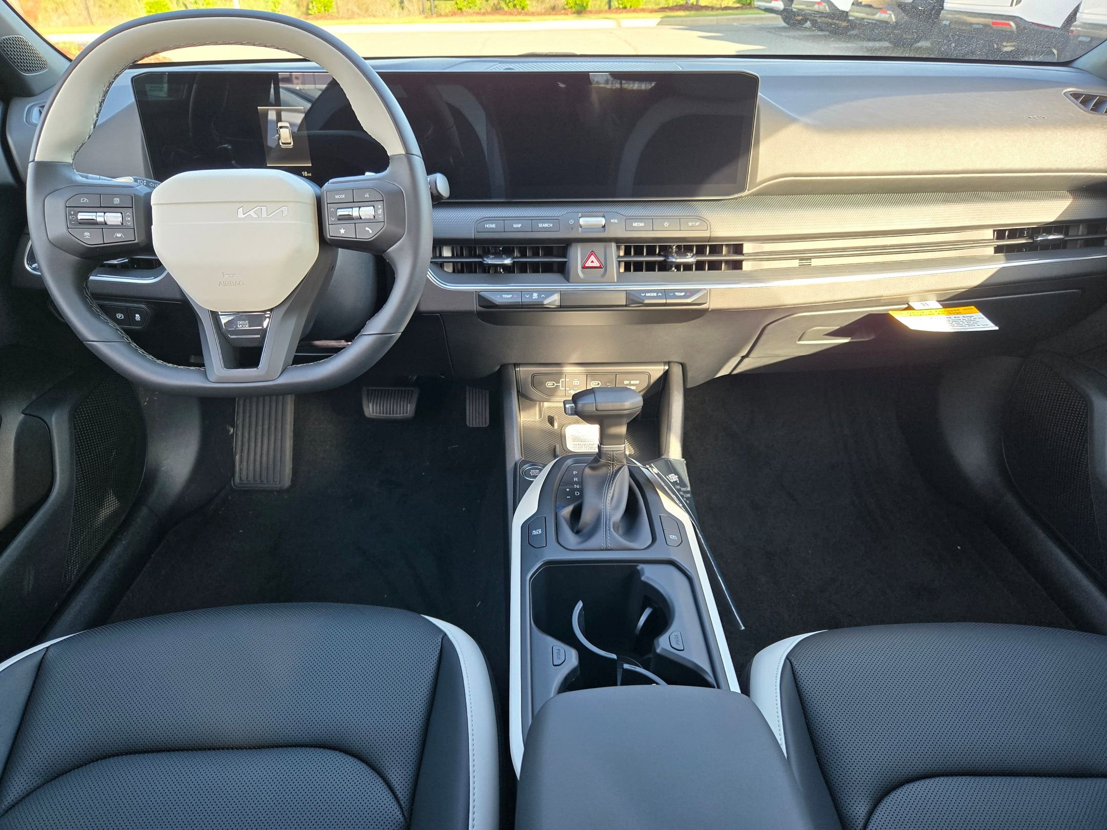 New 2026 Kia K4 GT-Line FWD image 10