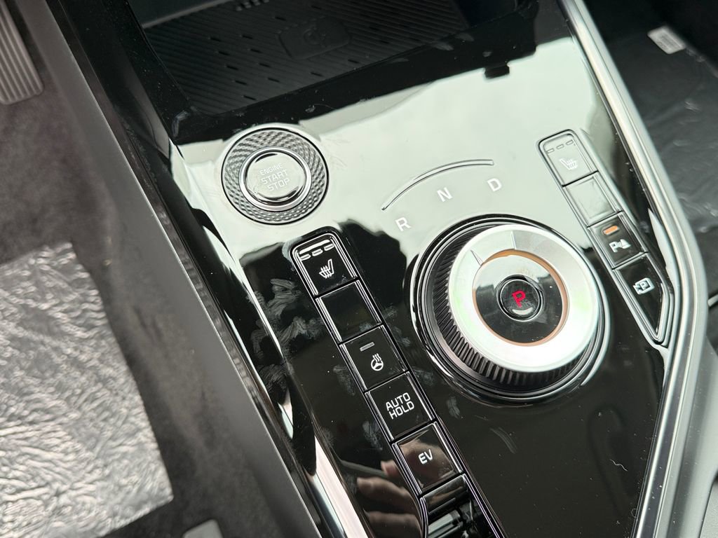New 2025 Kia Niro EX w/ EX Cold Weather Package image 17