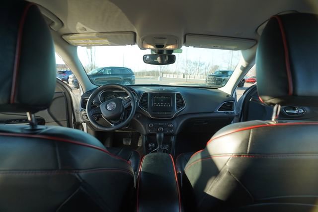 Used 2021 Jeep Cherokee Latitude Plus image 23