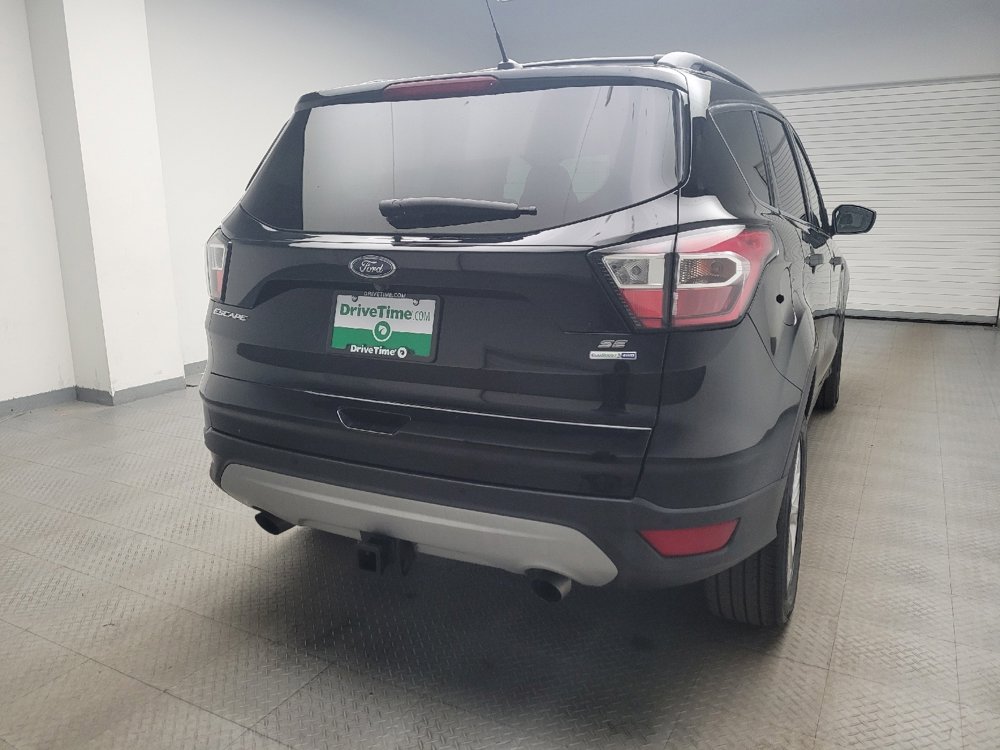 Used 2017 Ford Escape SE w/ SE Leather Comfort Package image 7