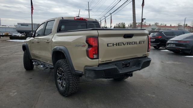 Used 2024 Chevrolet Colorado ZR2 w/ ZR2 Convenience Package III AWD/4WD image 27