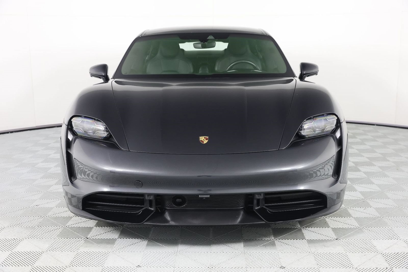 Certified 2020 Porsche Taycan Turbo S AWD/4WD image 10