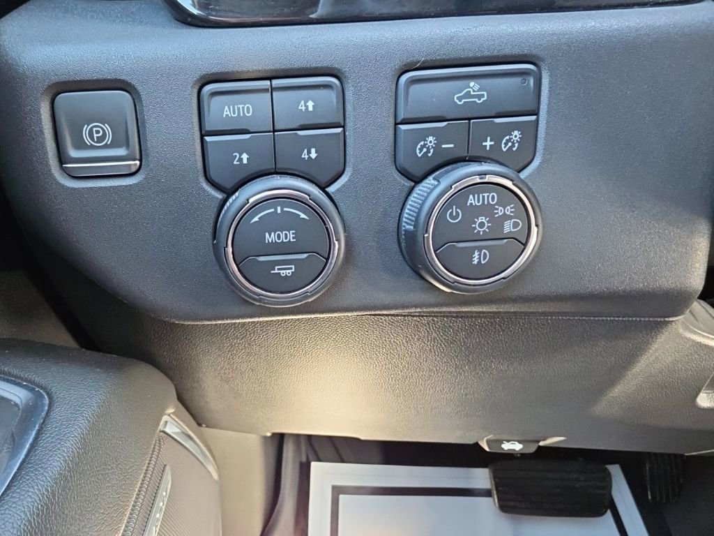 Used 2024 Chevrolet Silverado 1500 RST w/ Convenience Package II AWD/4WD image 12
