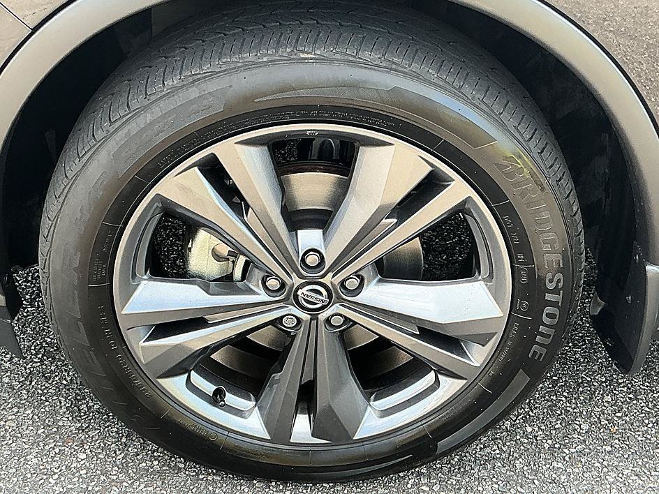Certified 2022 Nissan Murano Platinum w/ Cargo Package AWD/4WD image 8