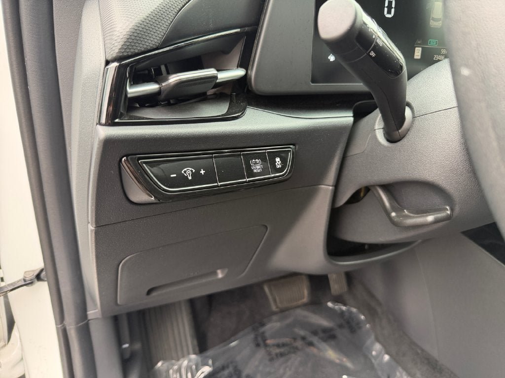 Used 2025 Kia Niro LX FWD image 20