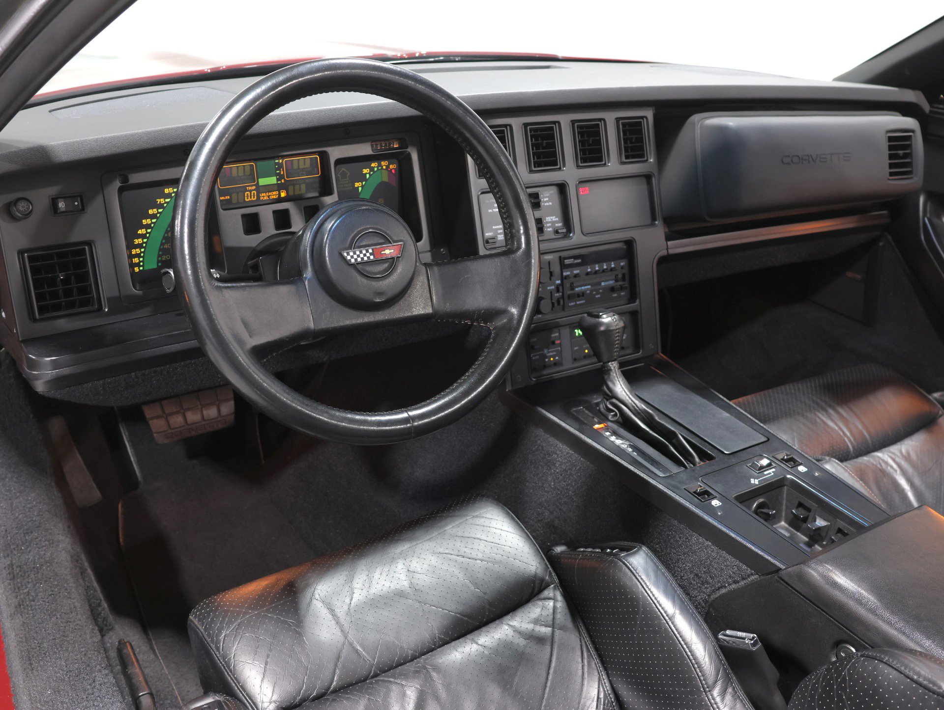 Used 1988 Chevrolet Corvette Convertible image 2