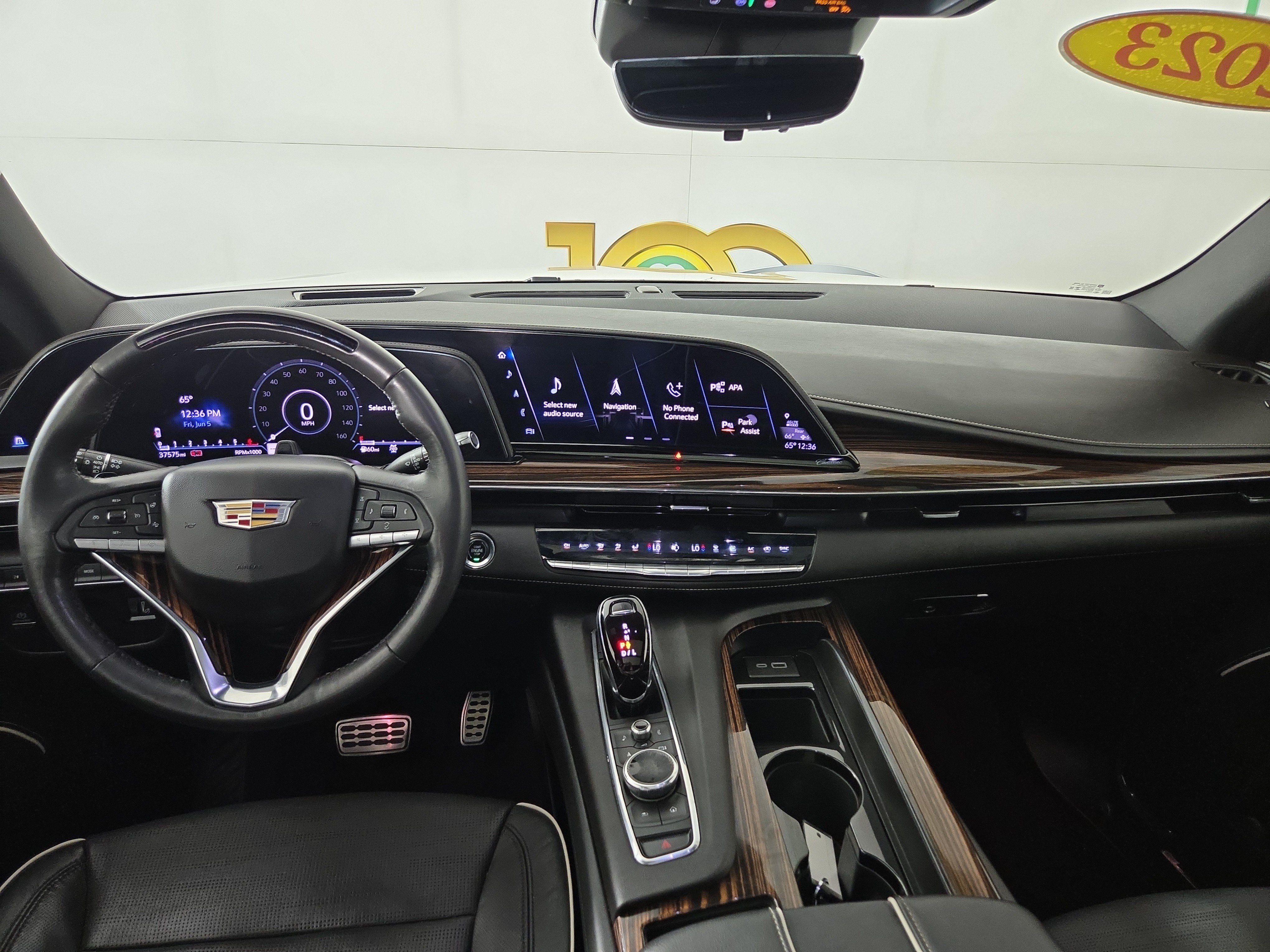 Used 2023 Cadillac Escalade ESV Premium Luxury w/ LPO, Floor Liner Package AWD/4WD image 14