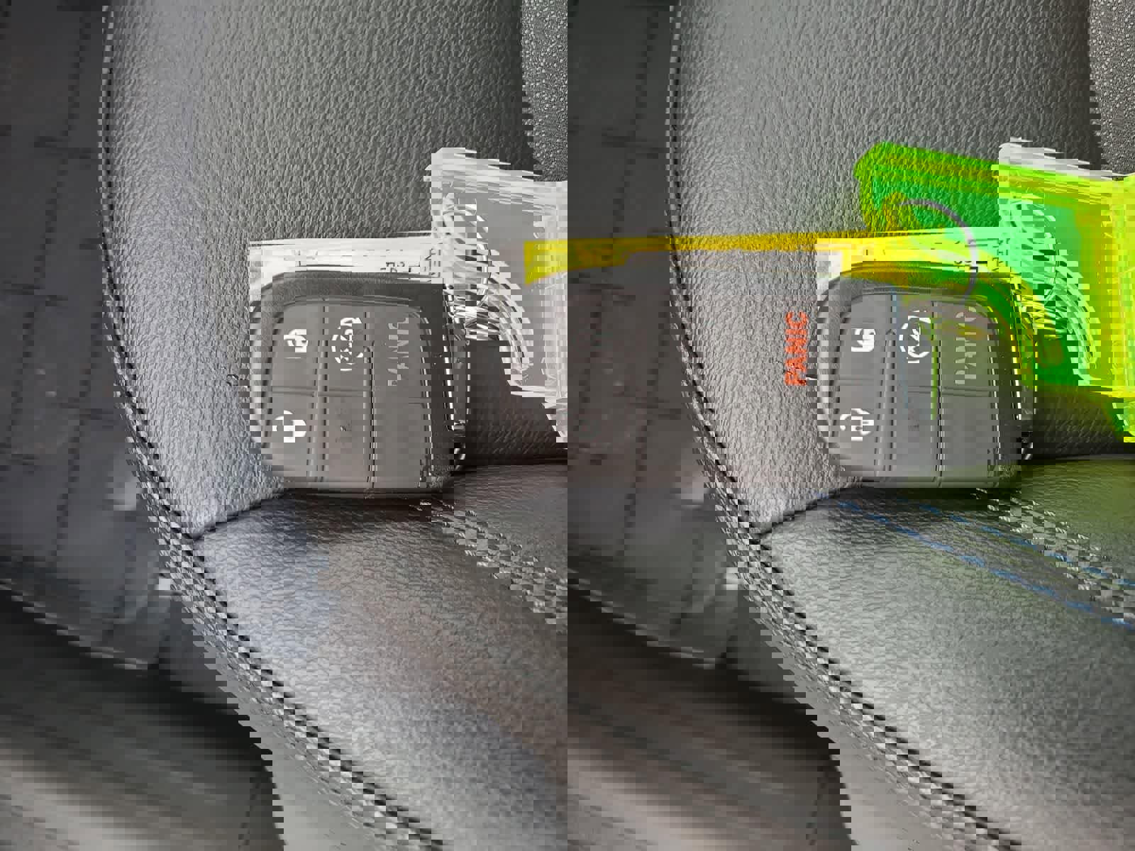 New 2026 Jeep Compass Latitude image 28