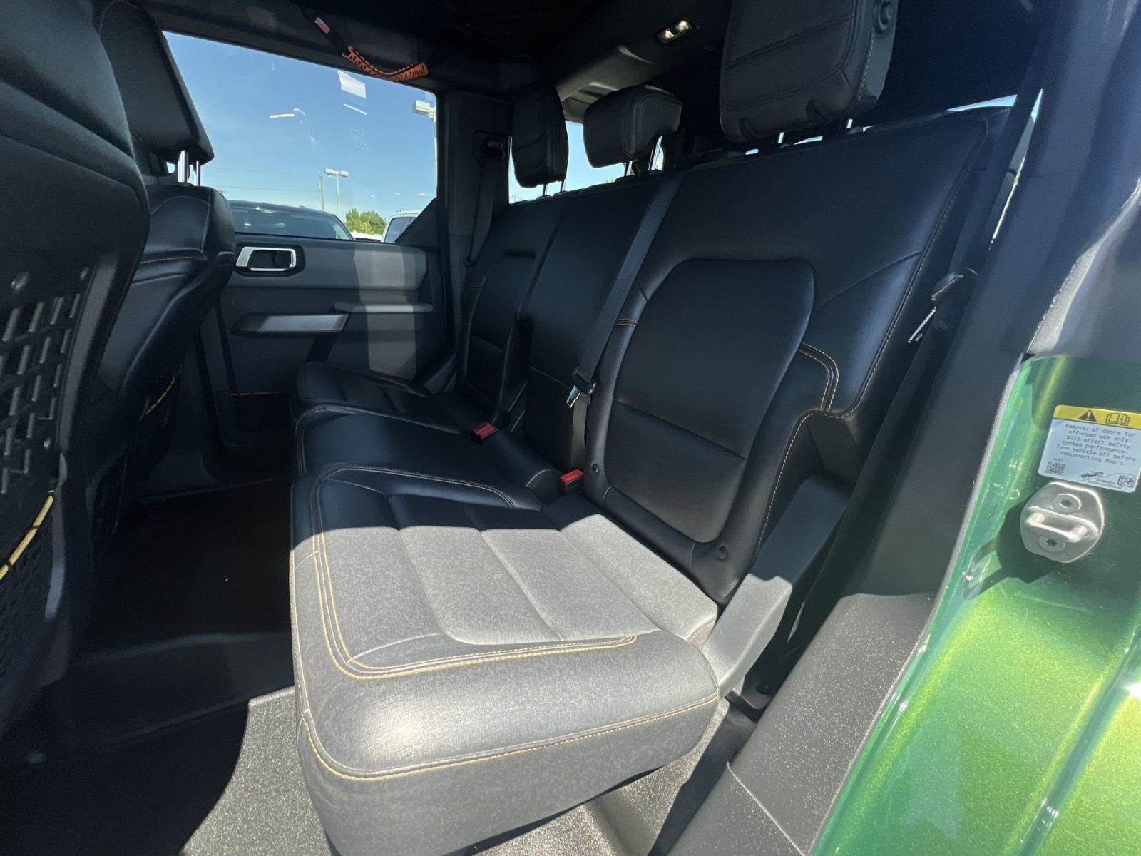 Used 2023 Ford Bronco Badlands w/ Sasquatch Package AWD/4WD image 31