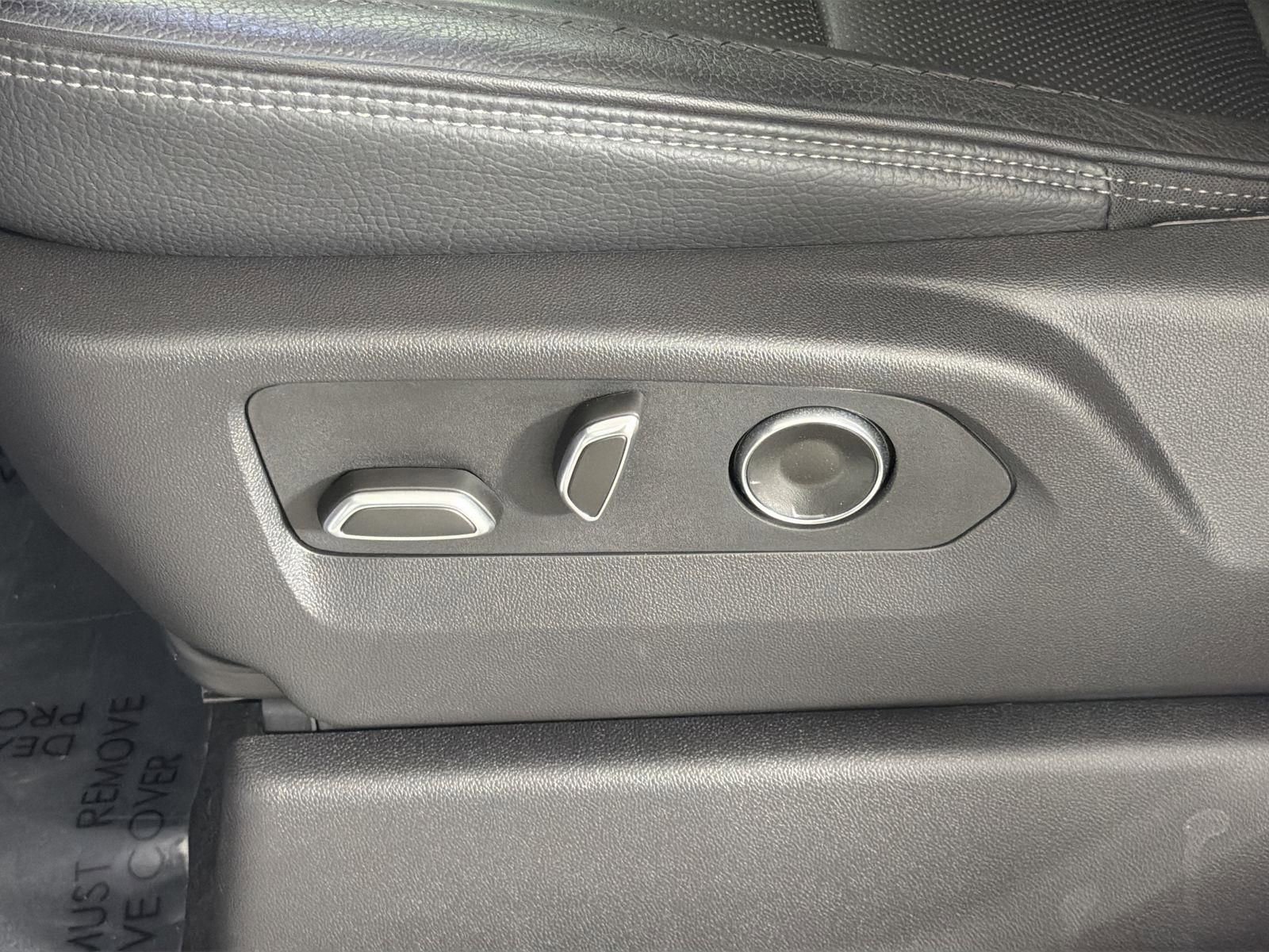 Used 2025 GMC Sierra 1500 Denali image 23