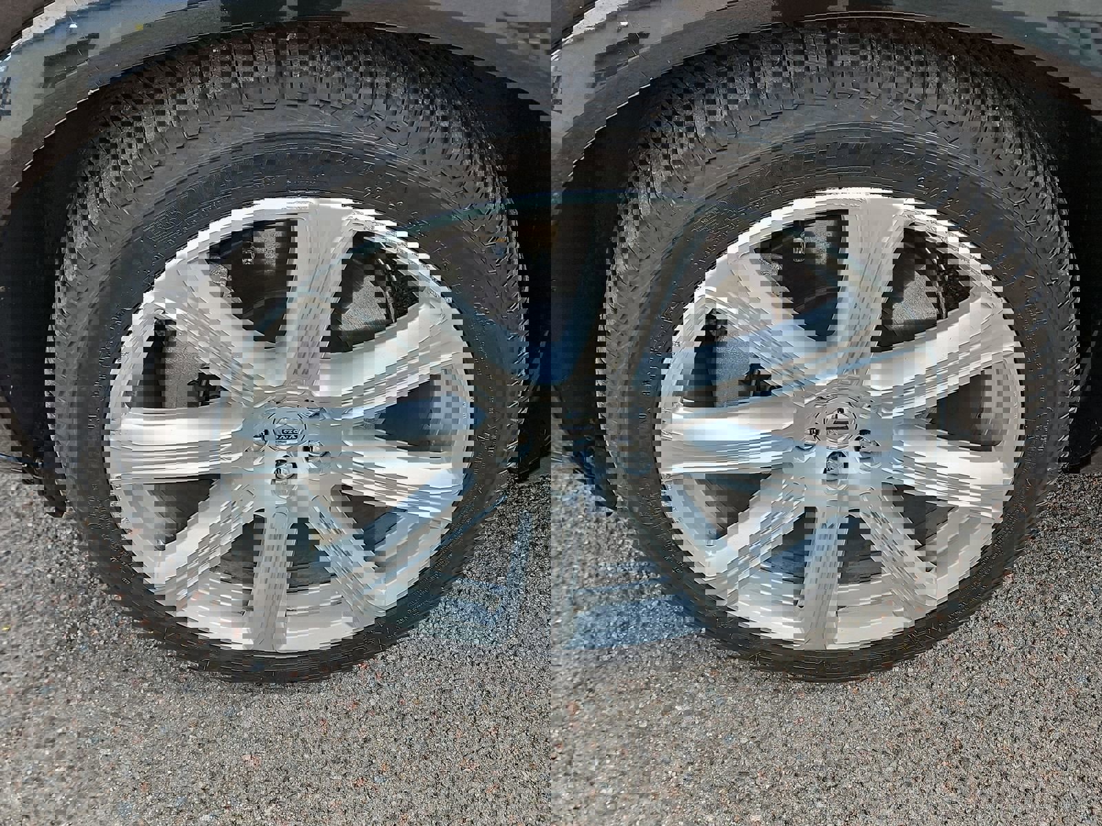 Used 2019 Volvo XC90 T8 Inscription w/ Luxury Package image 10