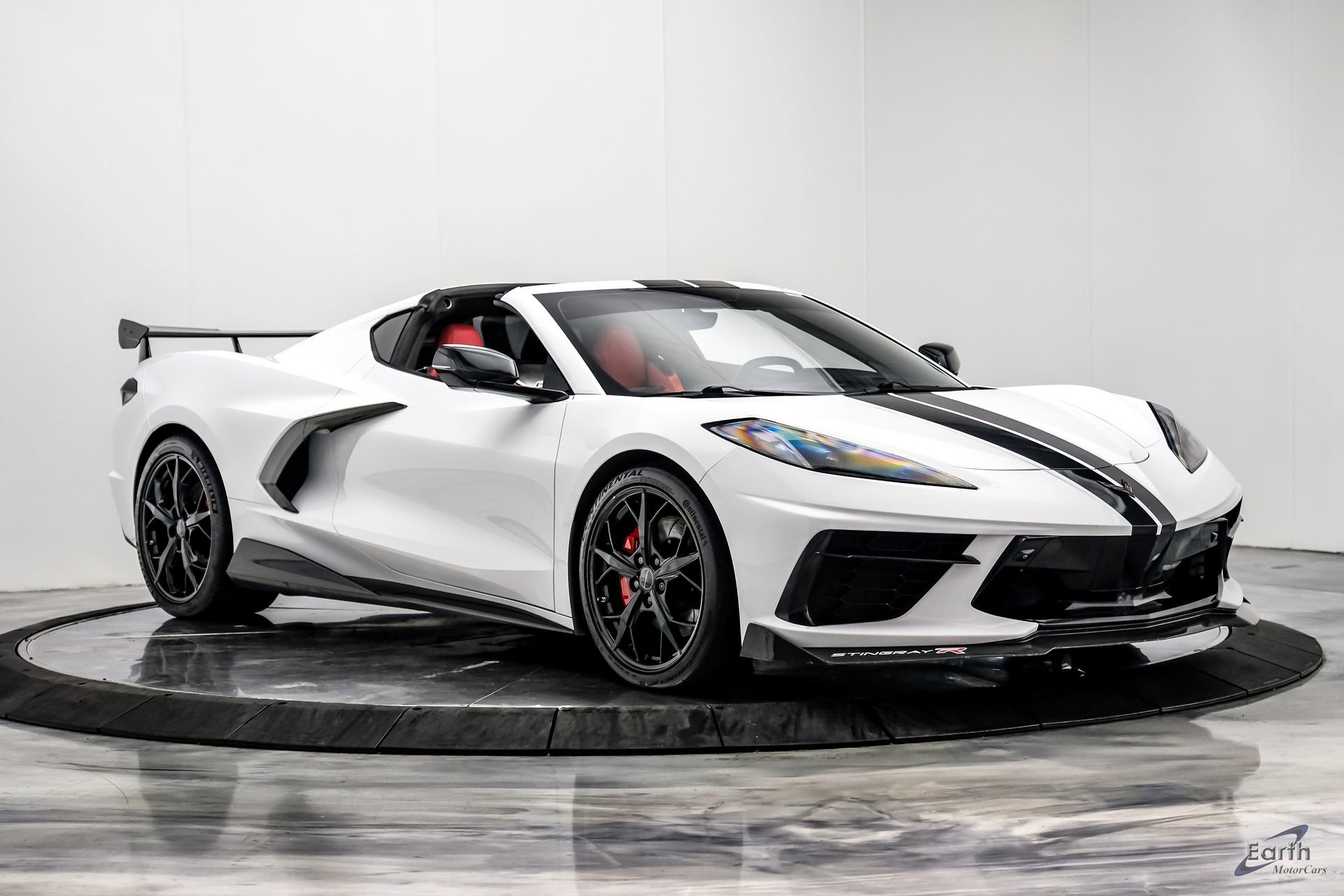 Used 2020 Chevrolet Corvette Stingray Premium Cpe w/ 3LT Preferred Equipment Group image 30