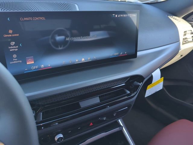 Used 2026 BMW 230i Coupe w/ Convenience Package image 19