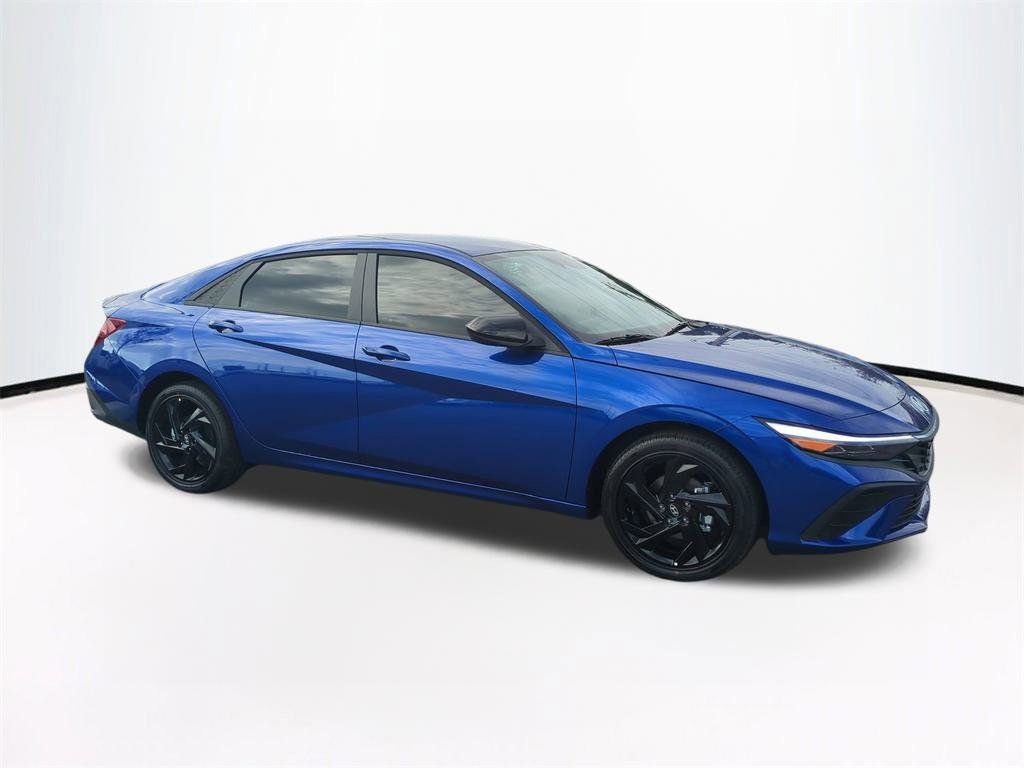 New 2026 Hyundai Elantra Sport w/ Cargo Package image 2