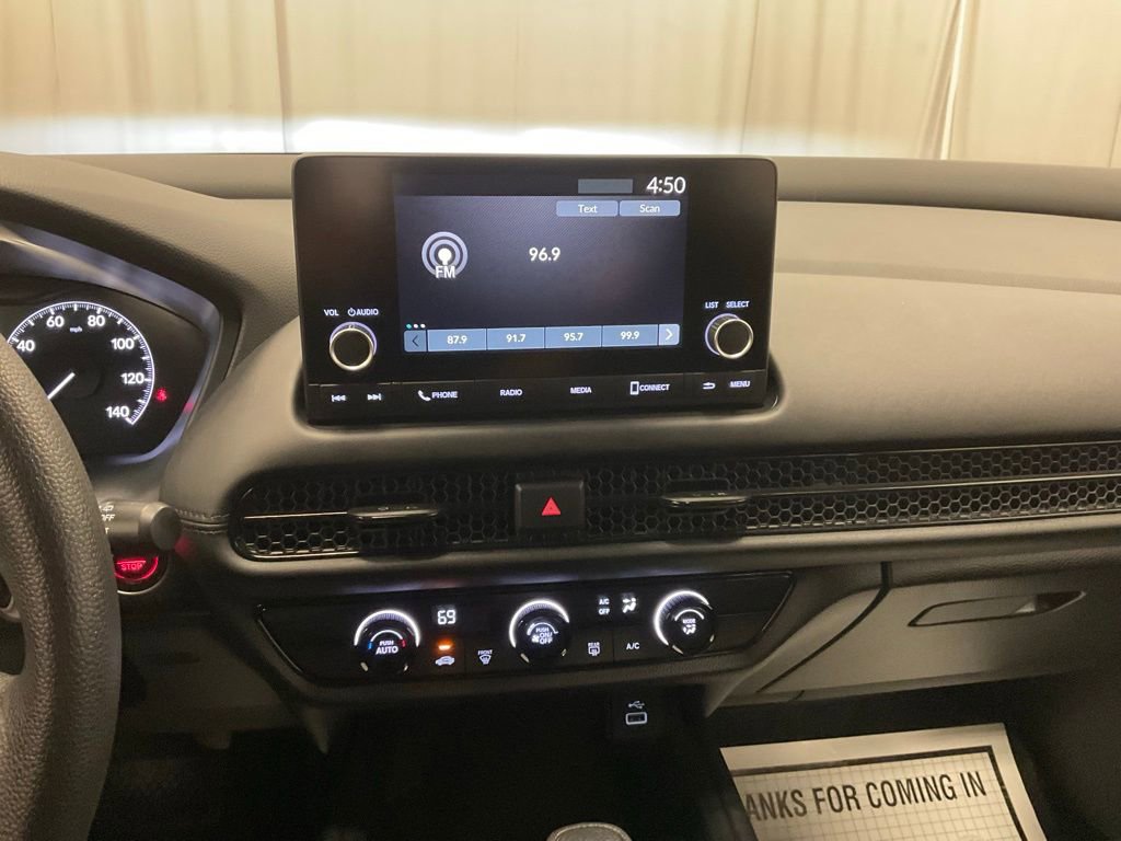 Used 2025 Honda HR-V LX image 20