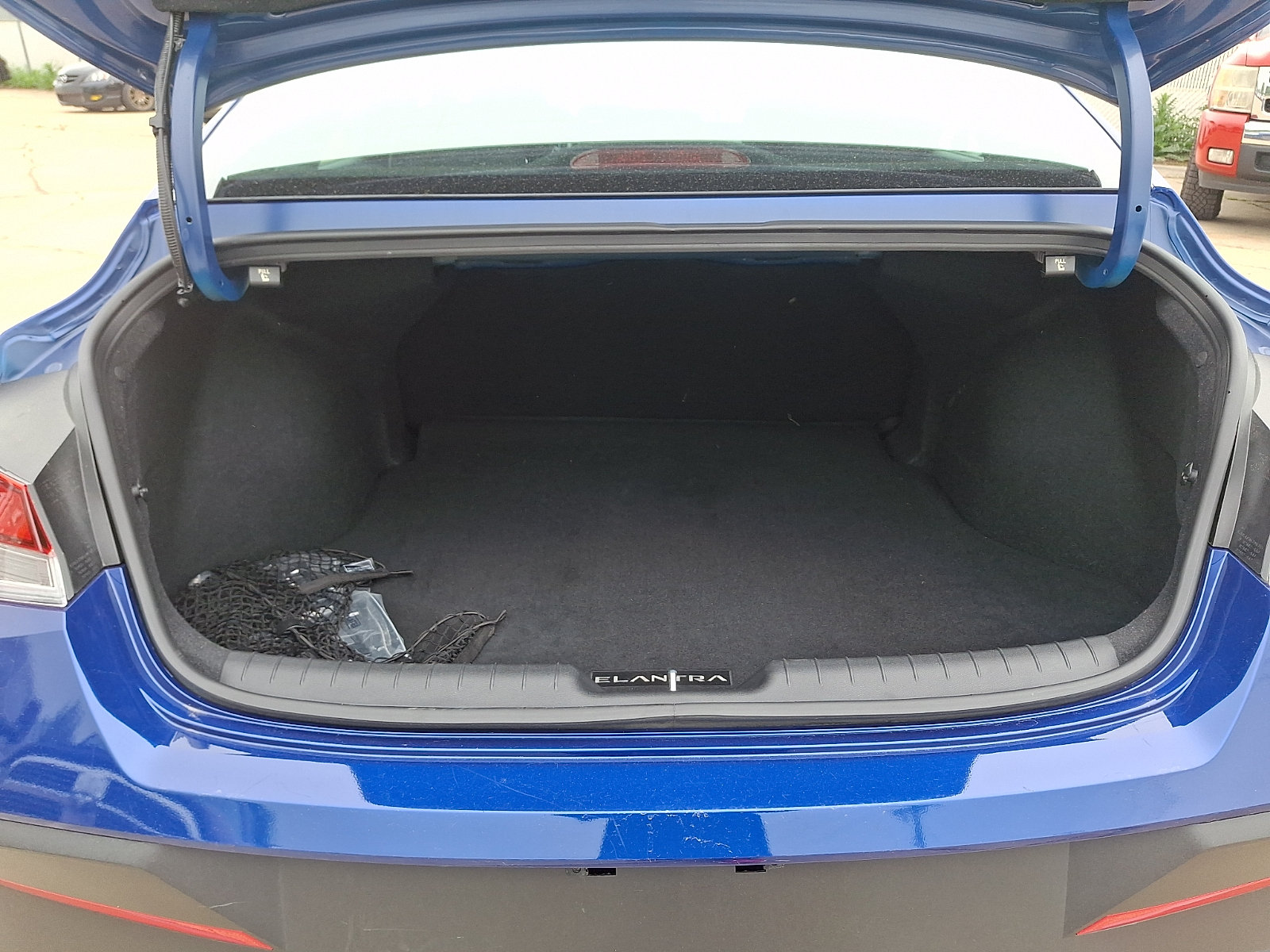 Certified 2024 Hyundai Elantra SEL FWD image 30