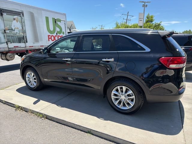 Used 2016 Kia Sorento AWD image 4