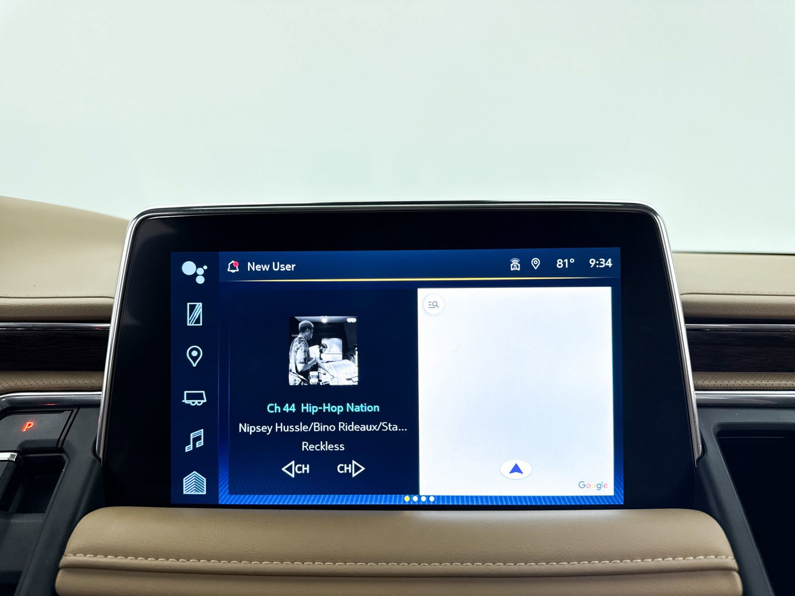 Used 2023 Chevrolet Tahoe Premier w/ Advanced Technology Package image 5