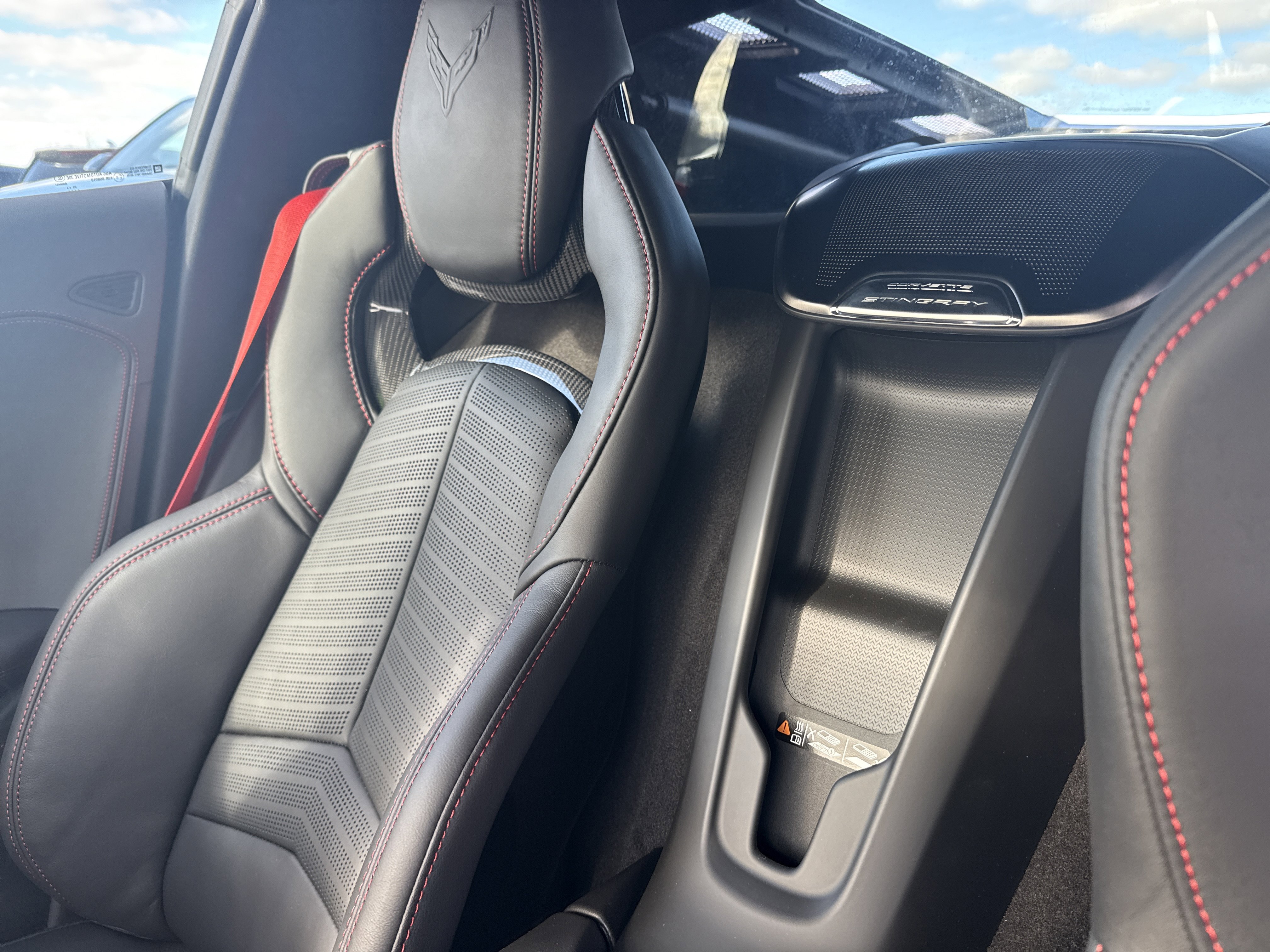 New 2026 Chevrolet Corvette 2LT w/ Z51 Performance Package image 15