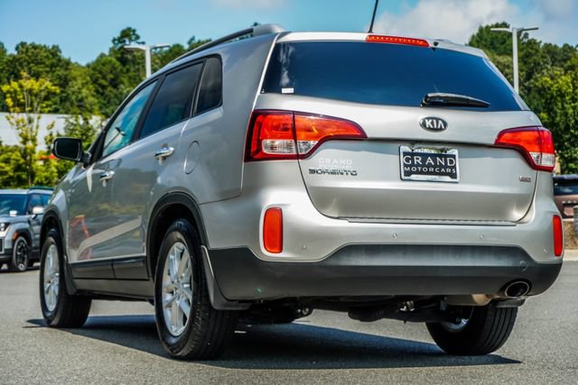 Used 2014 Kia Sorento LX FWD image 10