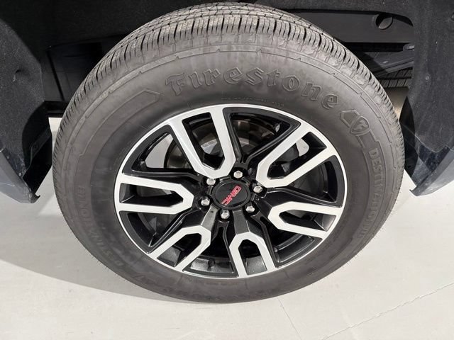 Used 2022 GMC Sierra 1500 AT4 w/ AT4 Premium Package AWD/4WD image 7