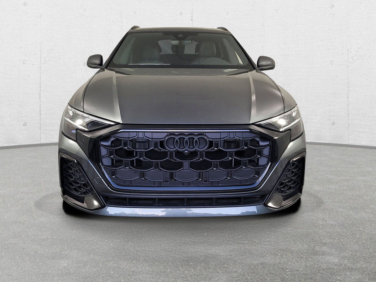 New 2026 Audi Q8 Premium Plus image 2