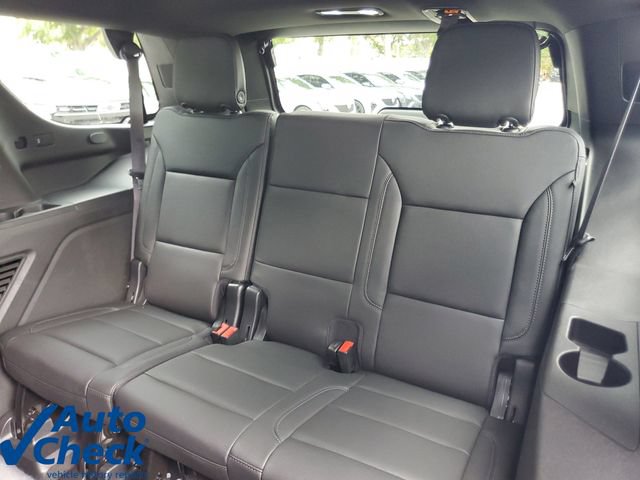 Used 2022 Chevrolet Tahoe LT w/ Luxury Package RWD image 13