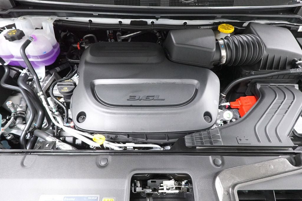 New 2027 Chrysler Pacifica Limited AWD/4WD image 32
