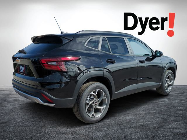 New 2026 Chevrolet Trax LT w/ Driver Confidence Package FWD image 3