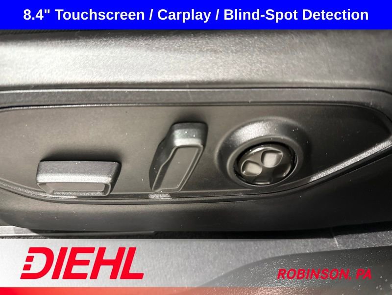 Used 2023 Jeep Grand Cherokee Laredo AWD/4WD image 19