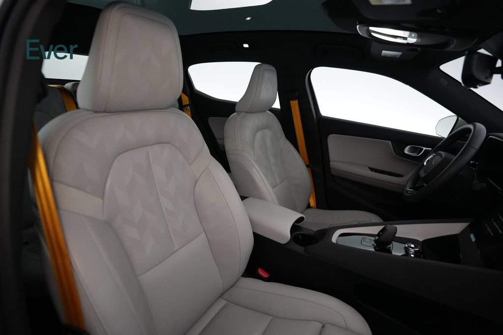 Used 2023 Polestar Polestar 2 w/ Pilot Pack AWD/4WD image 23