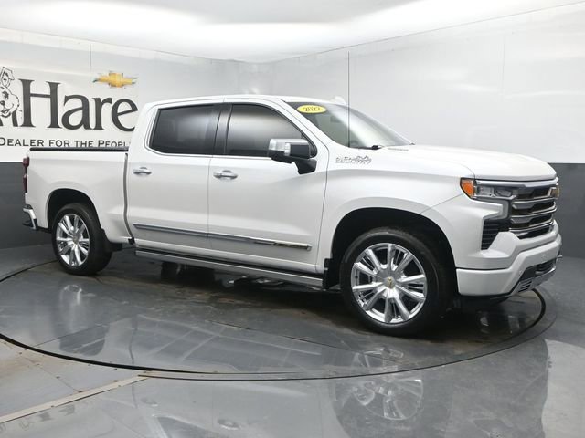 Used 2022 Chevrolet Silverado 1500 High Country w/ High Country Premium Package image 6