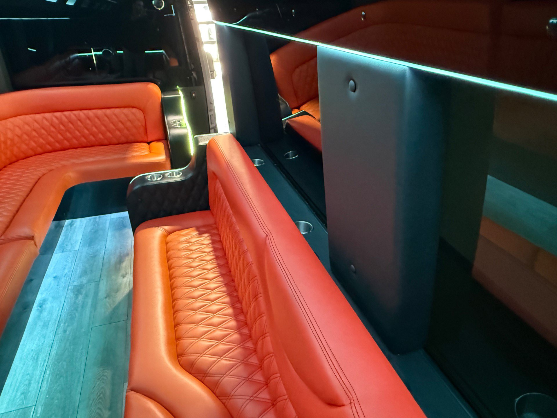 Used 2024 Mercedes-Benz Sprinter 3500 image 21