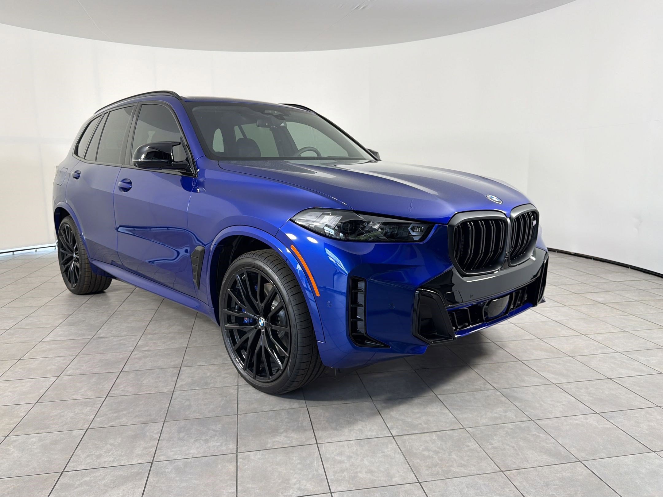 New 2026 BMW X5 M60i AWD/4WD image 7
