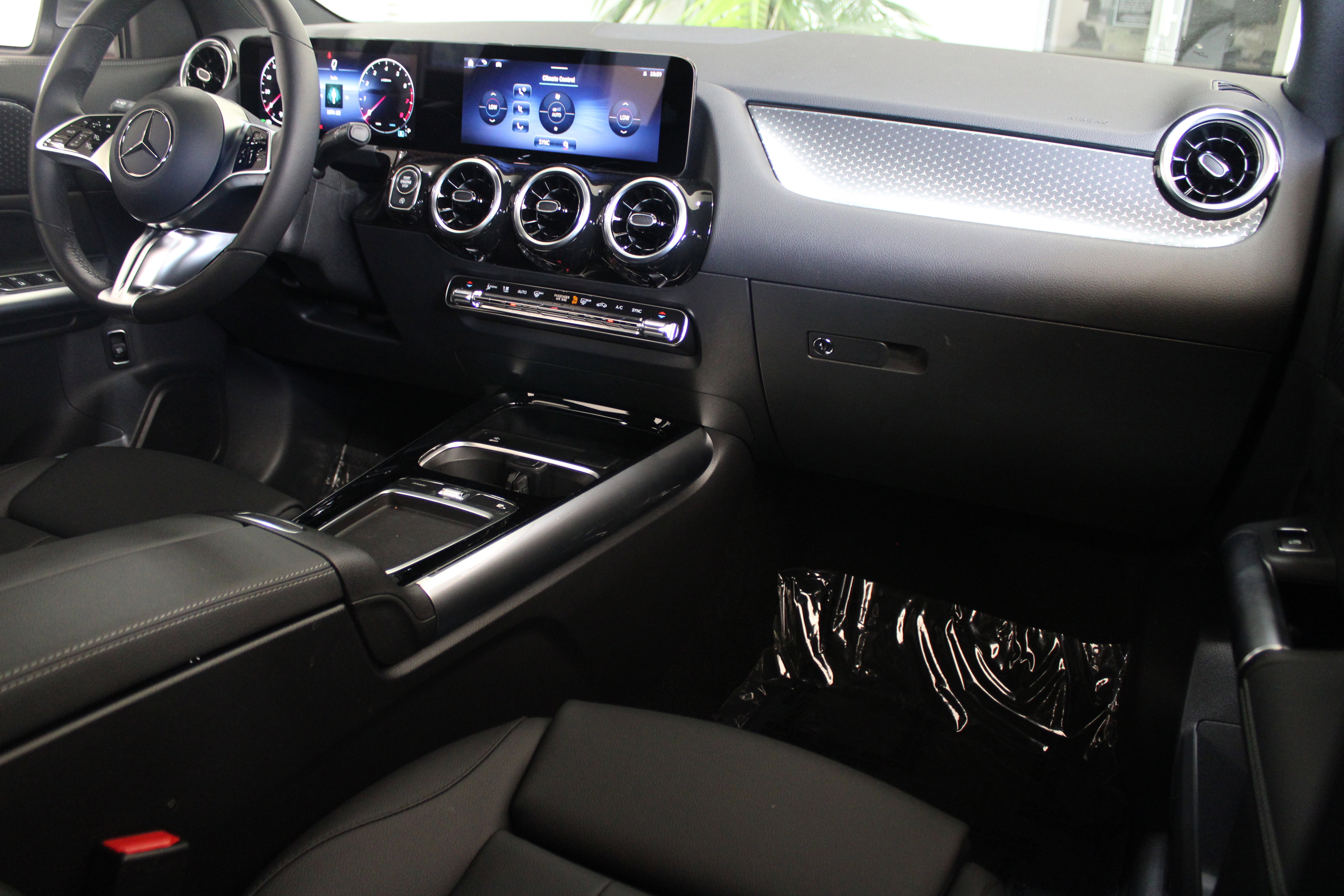 Used 2026 Mercedes-Benz GLA 250 image 24