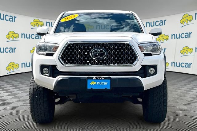 Used 2018 Toyota Tacoma TRD Off-Road w/ Technology Package image 3